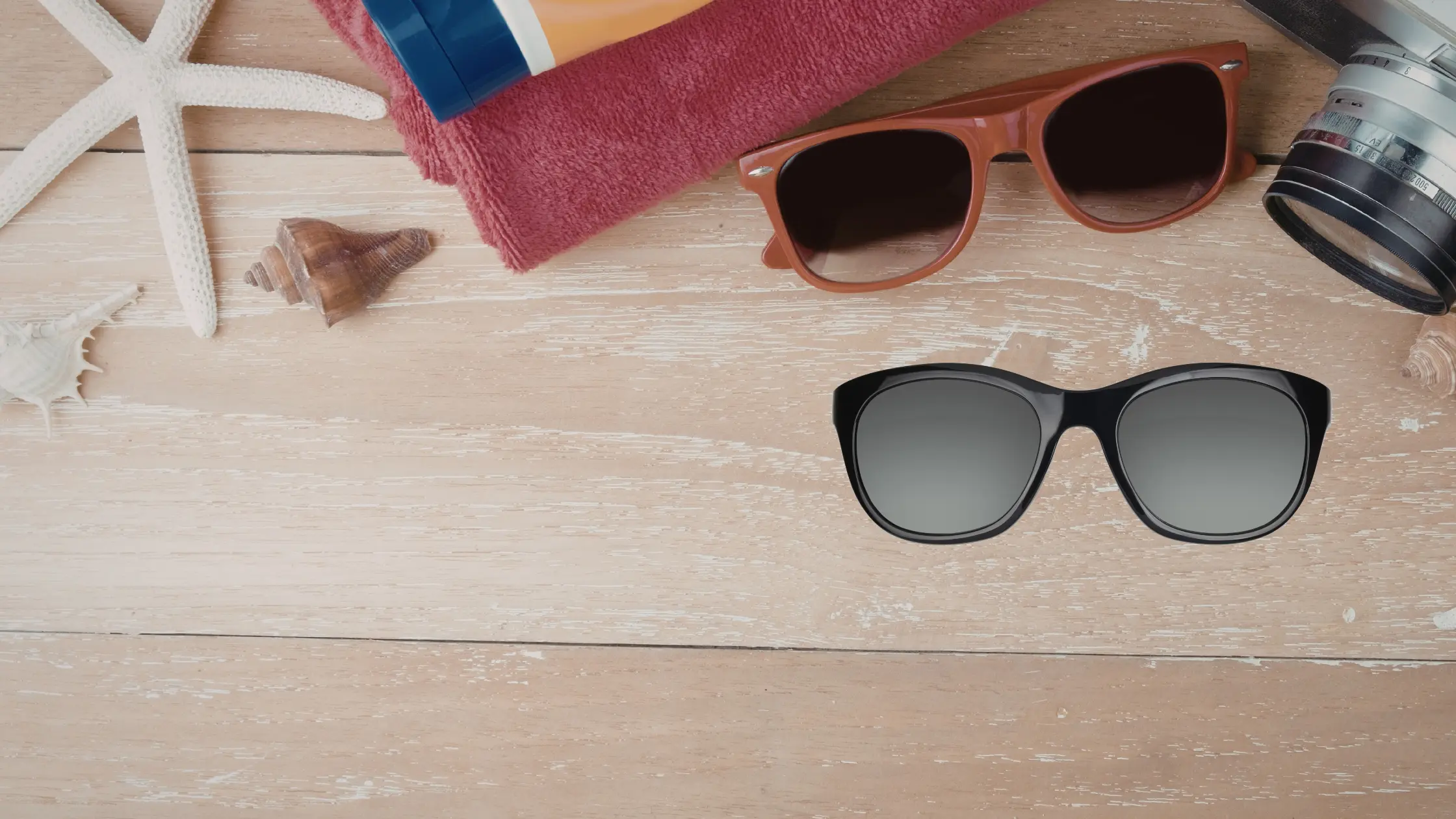 Wood Vs Plastic Sunglasses ssen in the image